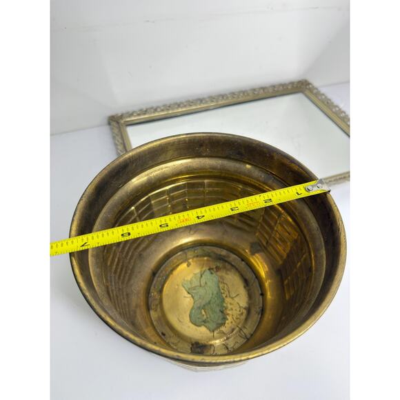 Lacquer Brass Planter for House plants, Made in India, Vintage - Picture 9 of 9